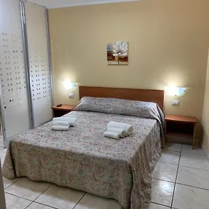 Playa 230 - 230 Bis Hébergement de vacances Catane