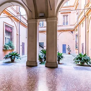 Apartment Familybo Santo Stefano, Bologna